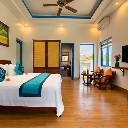 Local Beach Front Villas Tan Thanh Esterno foto