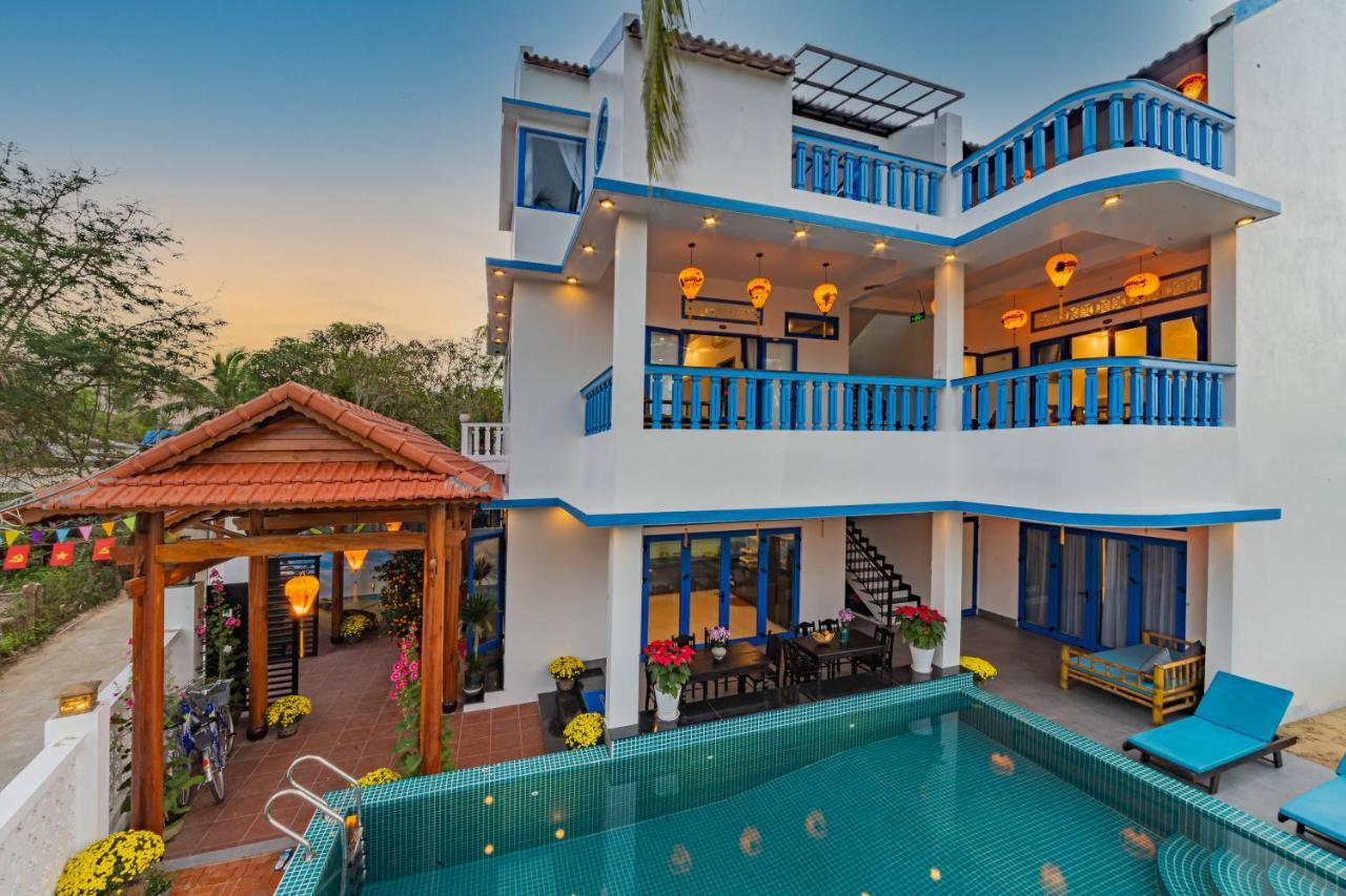 Local Beach Front Villas Tan Thanh Esterno foto
