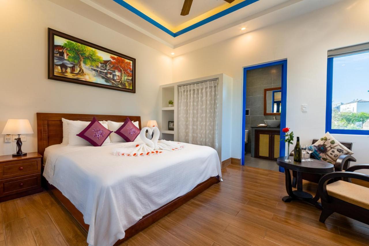 Local Beach Front Villas Tan Thanh Esterno foto